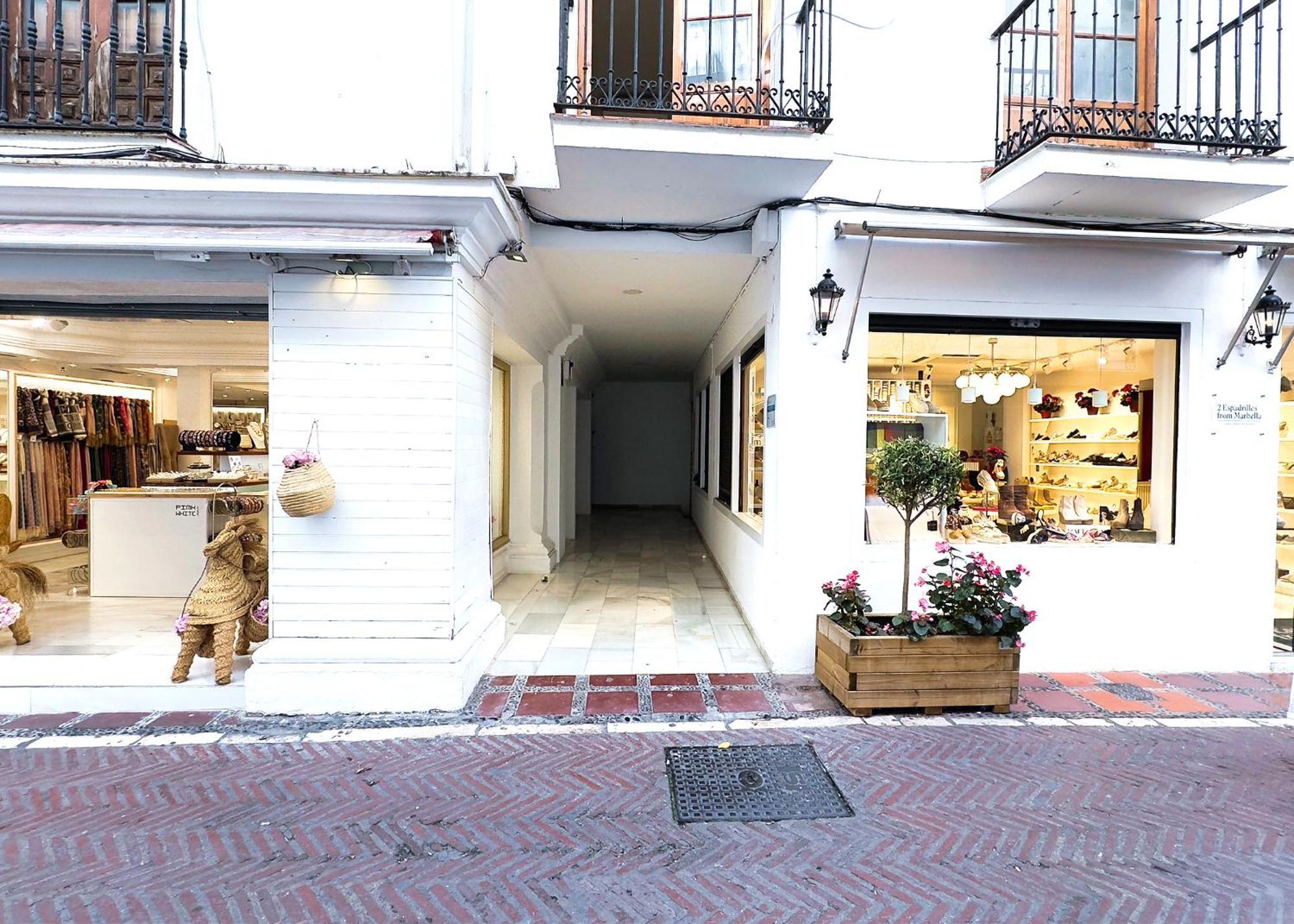 Old Town For Appartement Marbellac